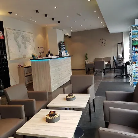 Center Reykjavik